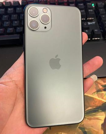乌什苹果维修点分享iPhone 11 Pro黑屏小众故障解析 